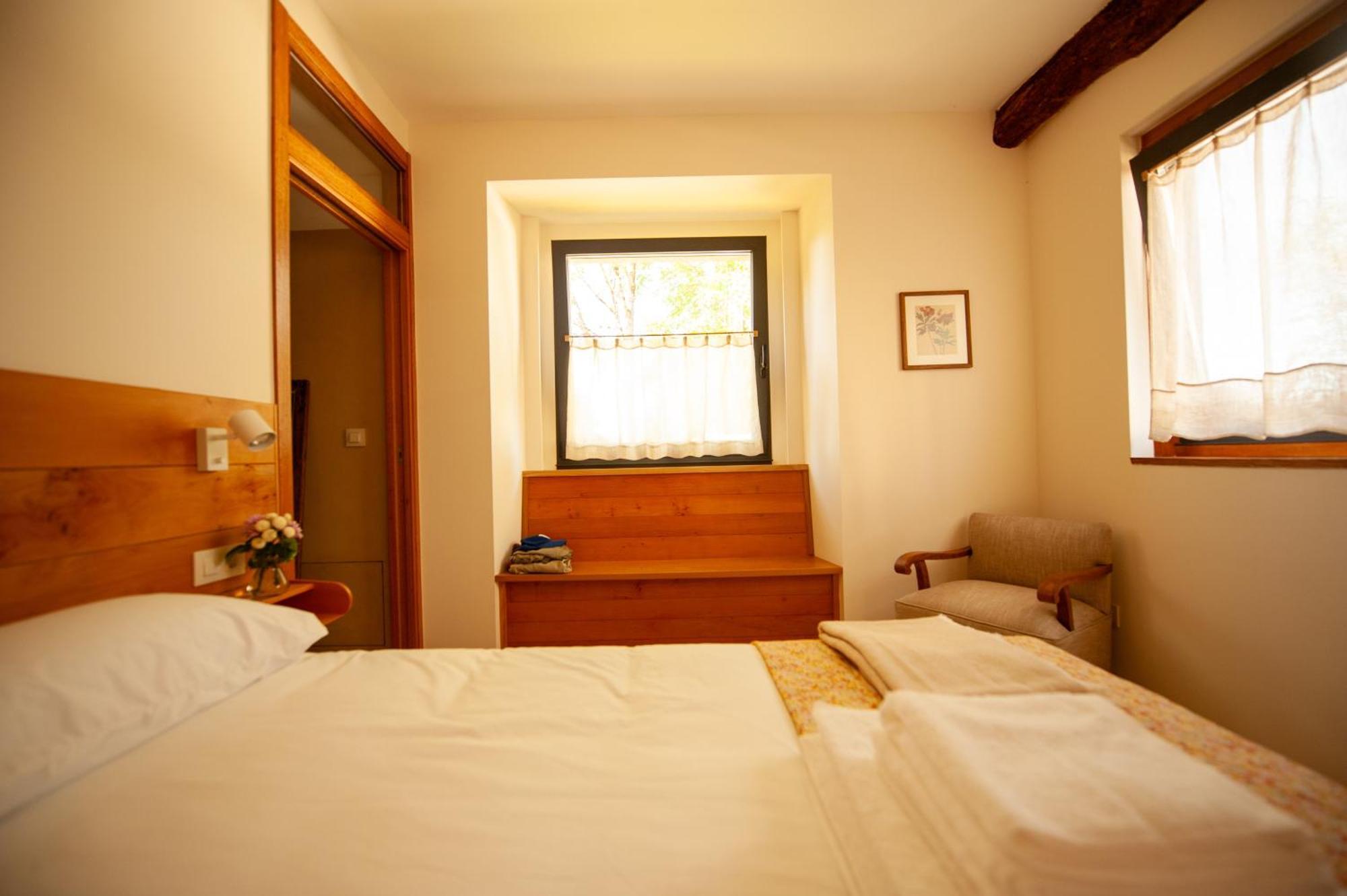 Casa Do Cereiro Guest House A Estrada Luaran gambar
