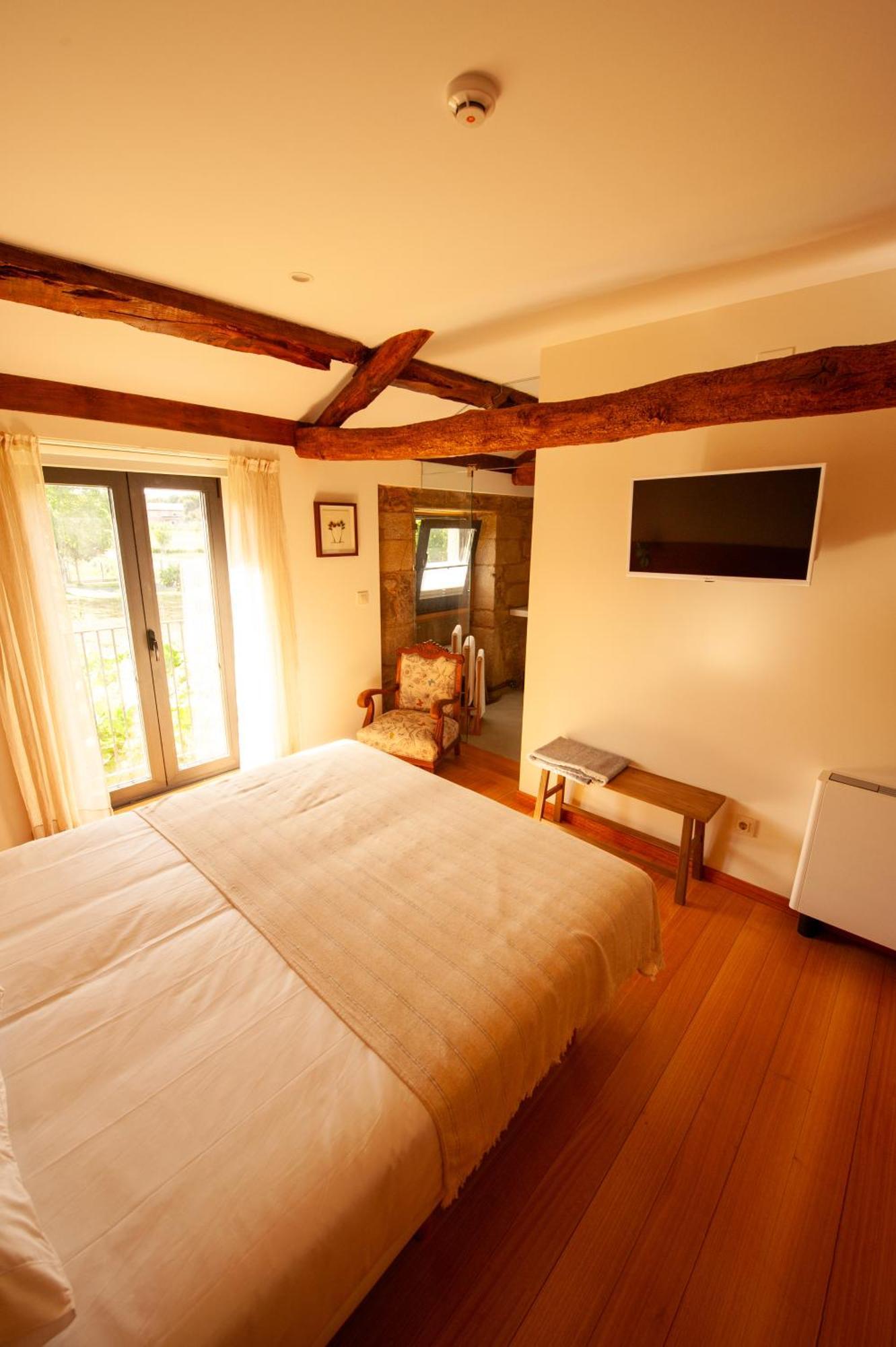 Casa Do Cereiro Guest House A Estrada Luaran gambar